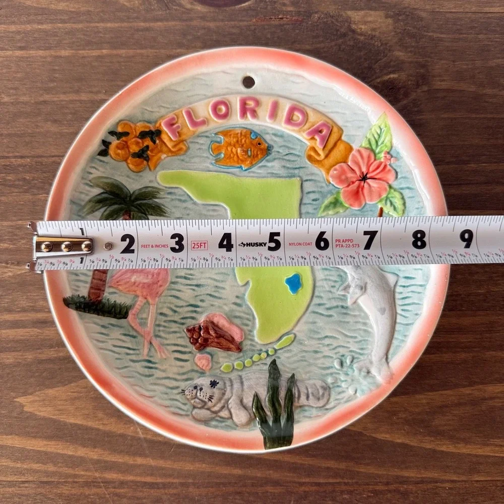 Vintage Florida Souvenir‎ Plate 3D Relief Flamingo Dolphin Wall Decor